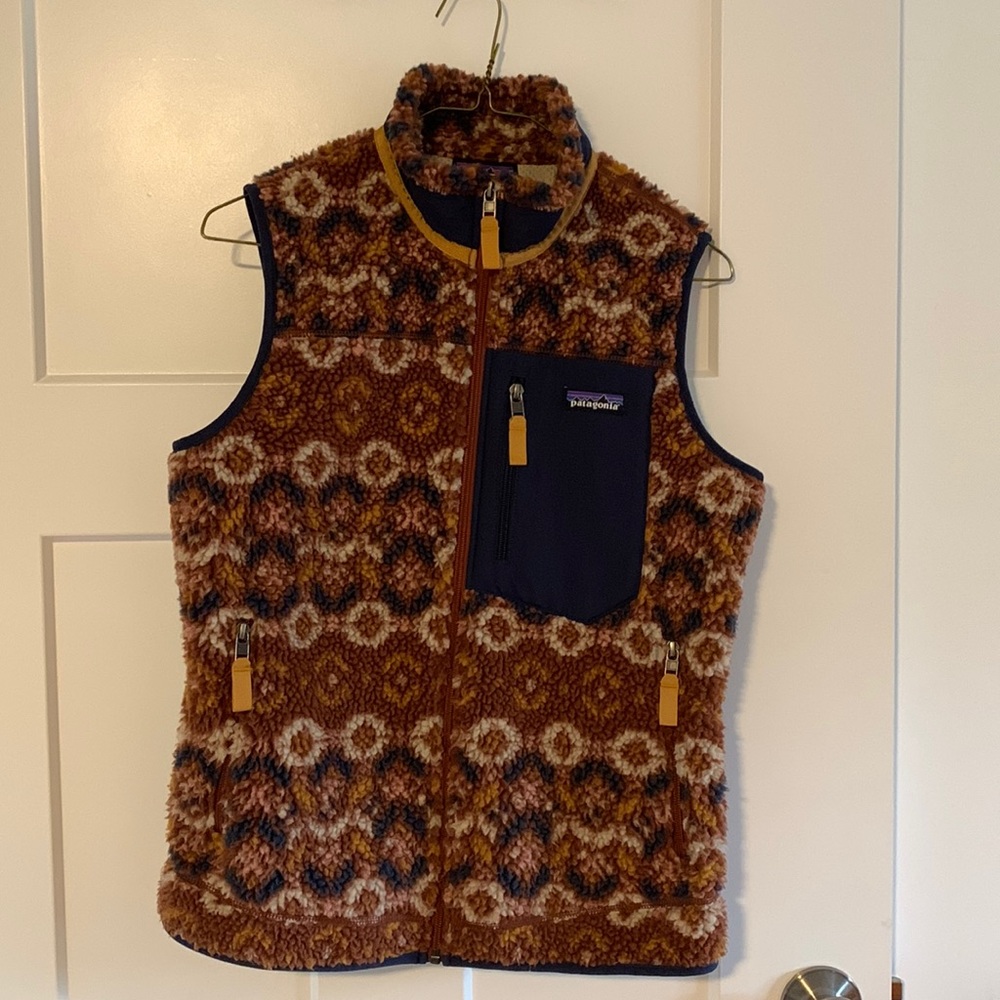 Small Patagonia vest
